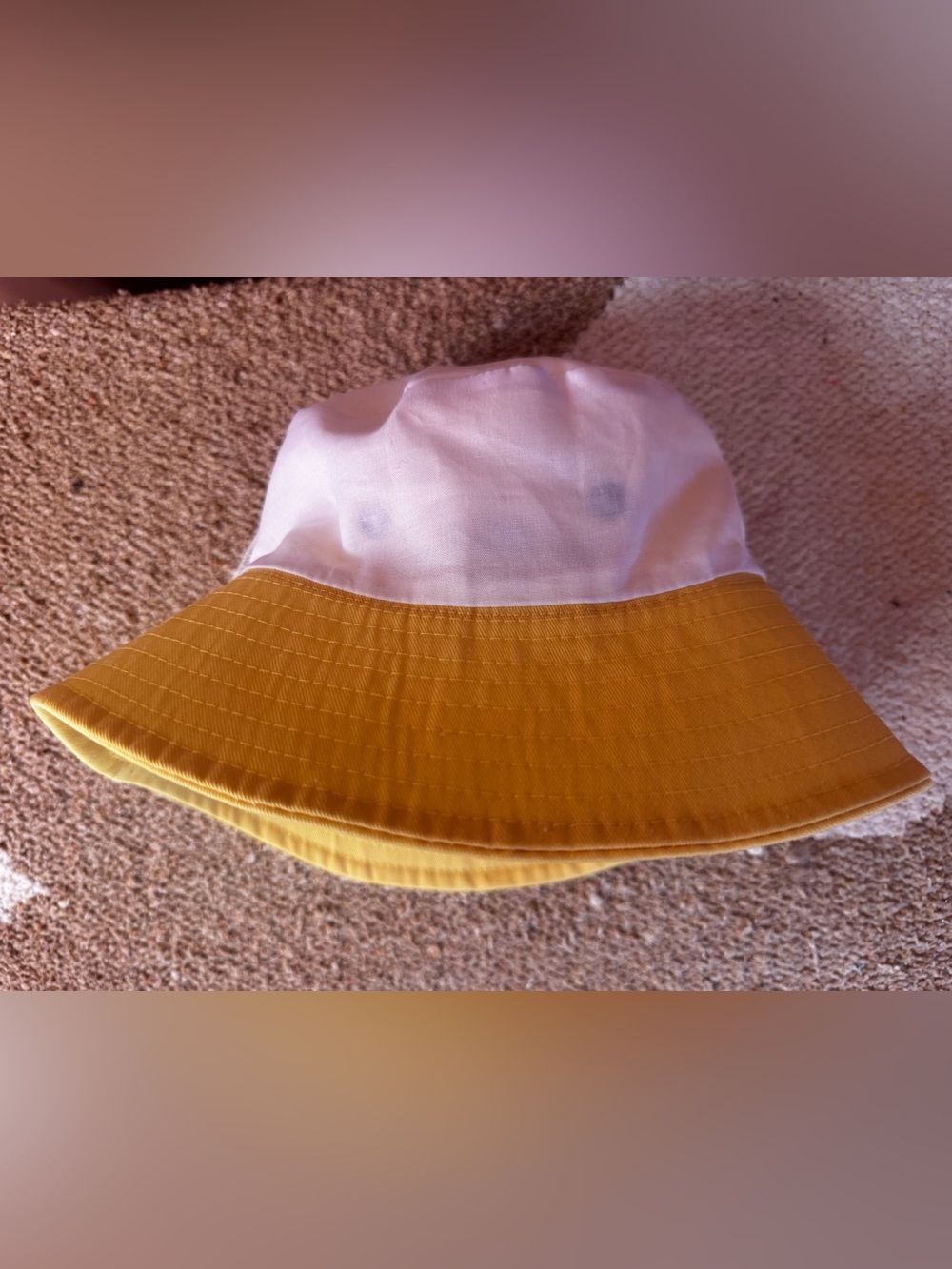 Claire’s Duck Bucket Hat - Picture 4 of 6
